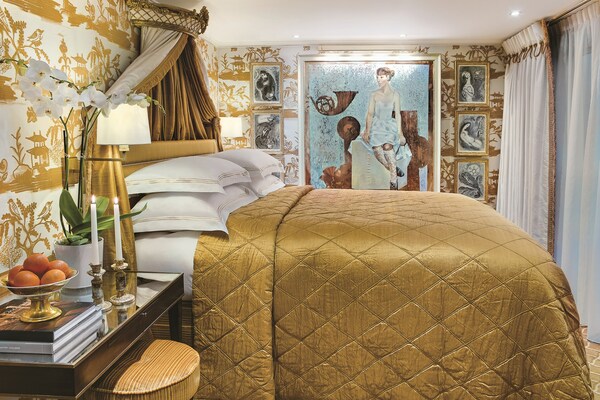 UNIWORLD Boutique River Cruises SS Catherine Accommodaion Suite 403 Bedroom.jpg